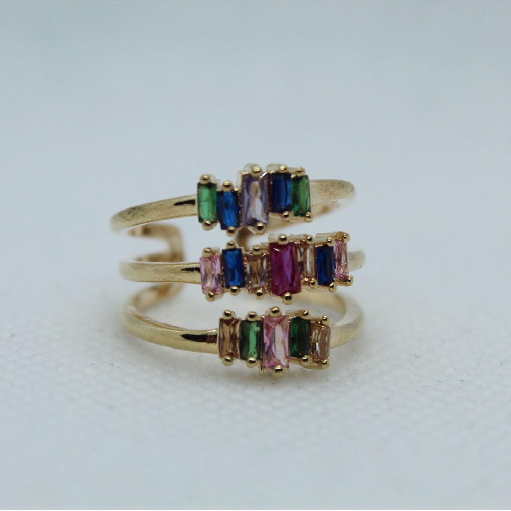 Elegant Gold Multi-Stone Ring